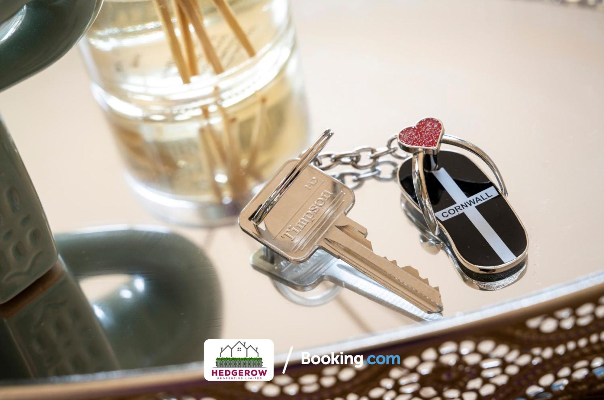 Secure 2-Bed Escape For 6 With Tranquil Garden L Special Deals L Last-Minute Deals L Truro Exteriör bild