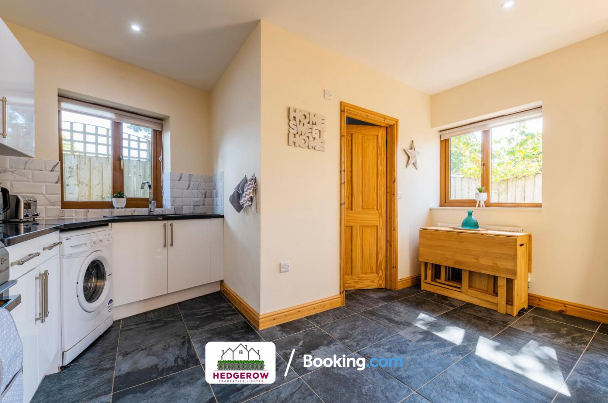 Secure 2-Bed Escape For 6 With Tranquil Garden L Special Deals L Last-Minute Deals L Truro Exteriör bild